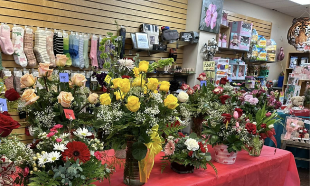 Traci’s Flowers and Gifts