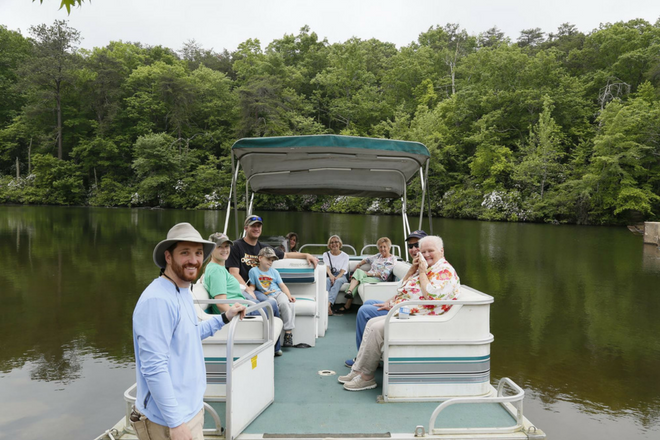 Scenic Boat tours on Little River at Mentone Colorfest