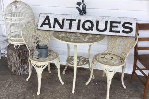 Parkway Style Antiques