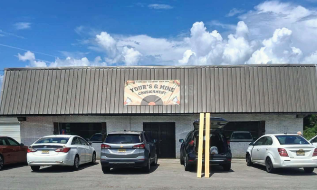 Yours & Mine Consignment